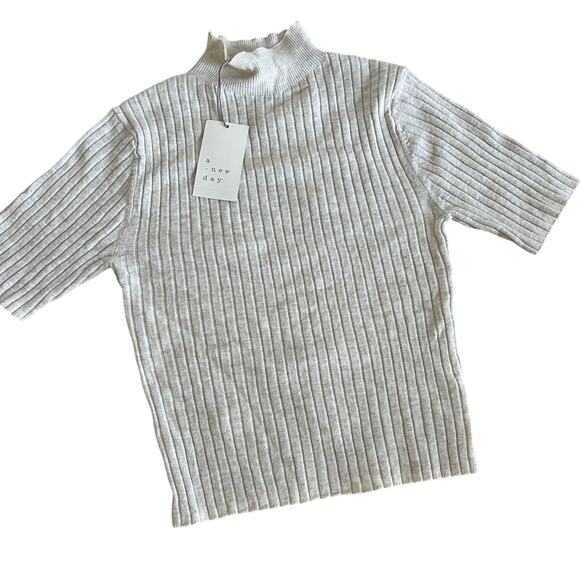 A New Day Women's Oatmeal Mock Turtleneck Ribbed Sweater - Size XS - NWT - Picture 8 of 8